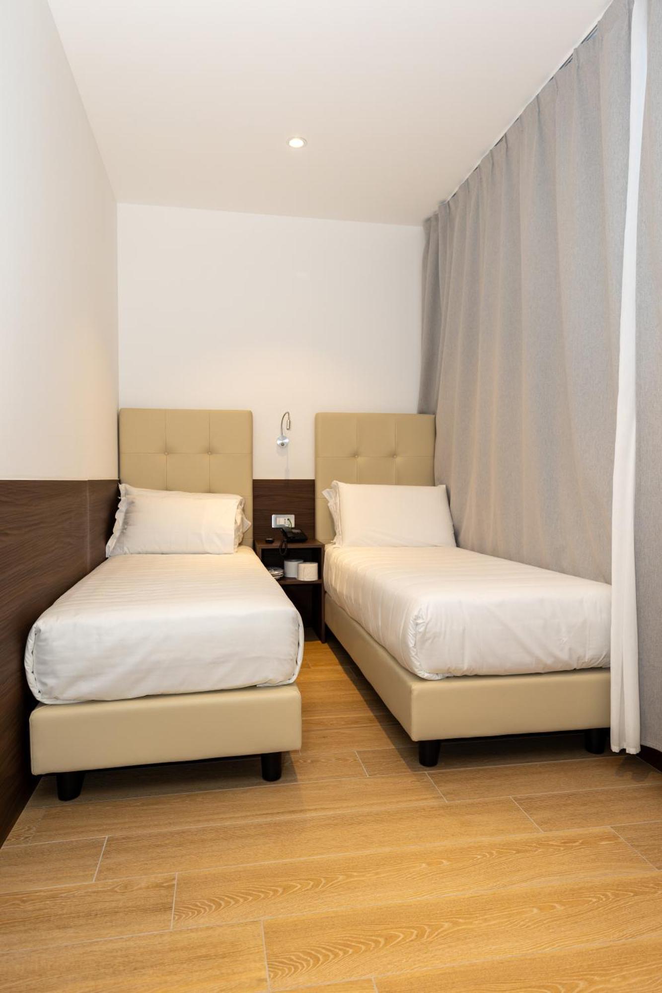 Lh 4* Milano