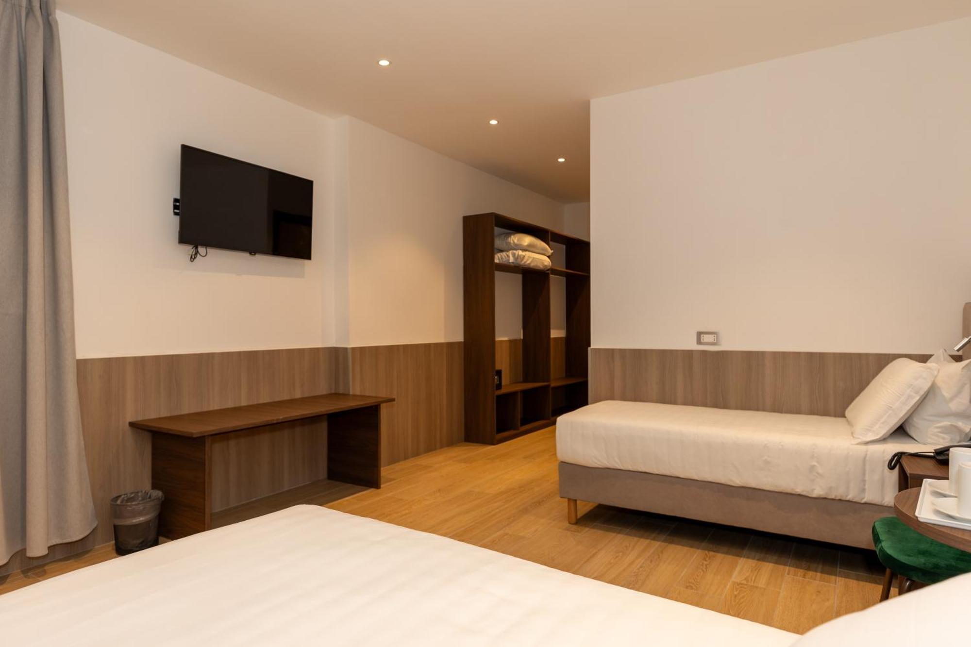 Hotel Lh Milano